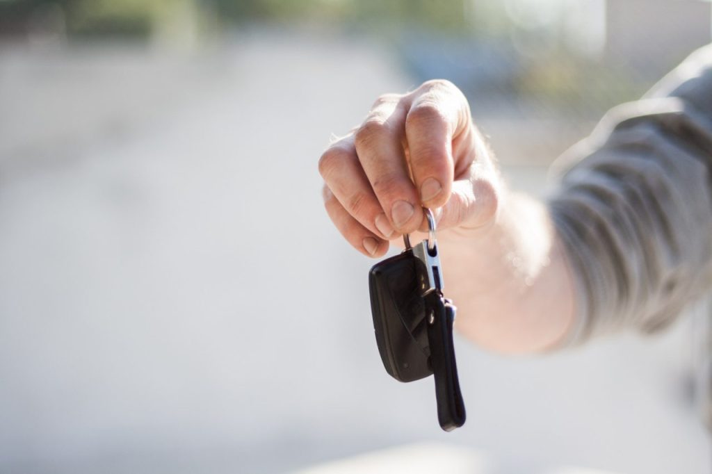 succession de voiture au cotitulaire