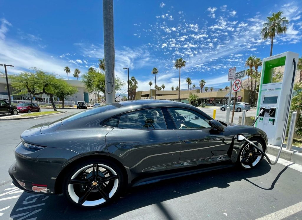 voiture-electrique-economique
